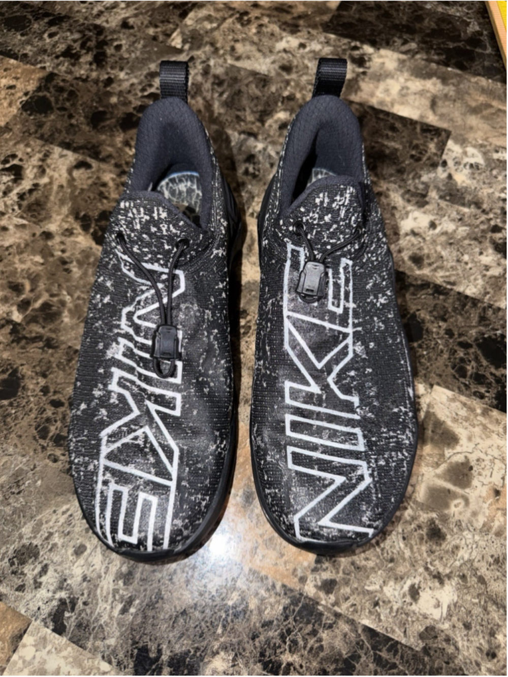 Nike React Metcon Black White Women’s Sneaker Shoes Size 8 - Picture 2 of 8